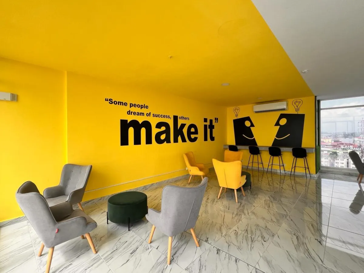 PH THE SANDS: Apartamento amoblado con vista al mar
