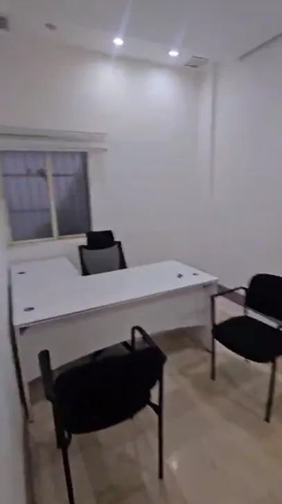 Semi-furnished Office for Rent at Deco Plaza Obarrio