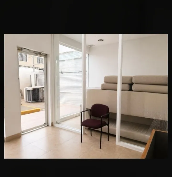 Semi-furnished Office for Rent at Deco Plaza Obarrio