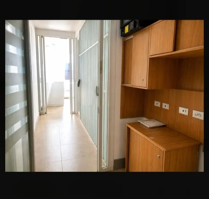 Semi-furnished Office for Rent at Deco Plaza Obarrio