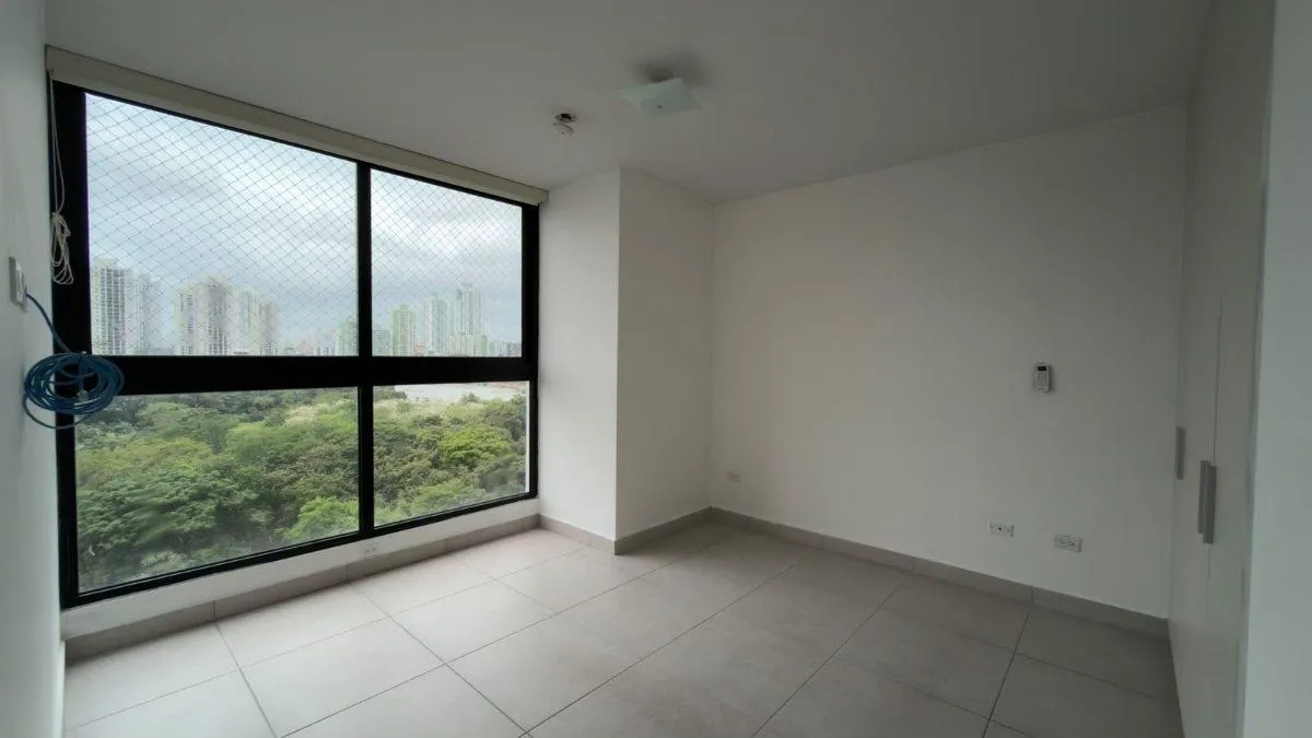 Apartamento en Venta en Condado del Rey Torre 700