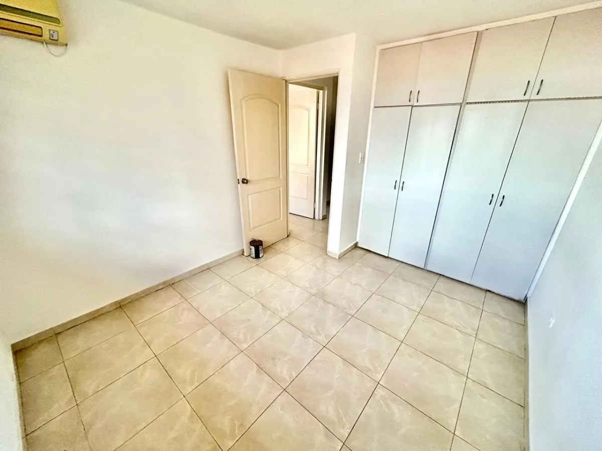 Se vende en Arraiján Centro, Residencial Los Cortijos