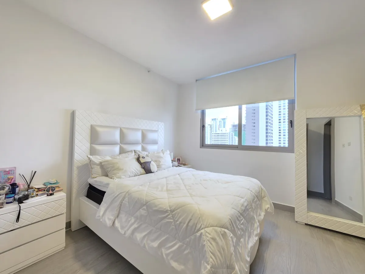 Furnished apartment for rent at PH Regalía, Costa del Este