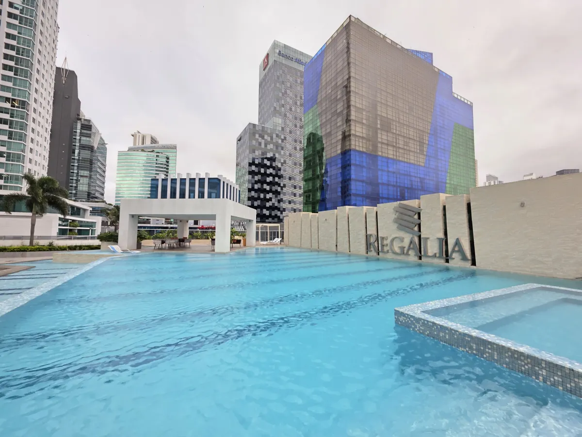 Furnished apartment for rent at PH Regalía, Costa del Este