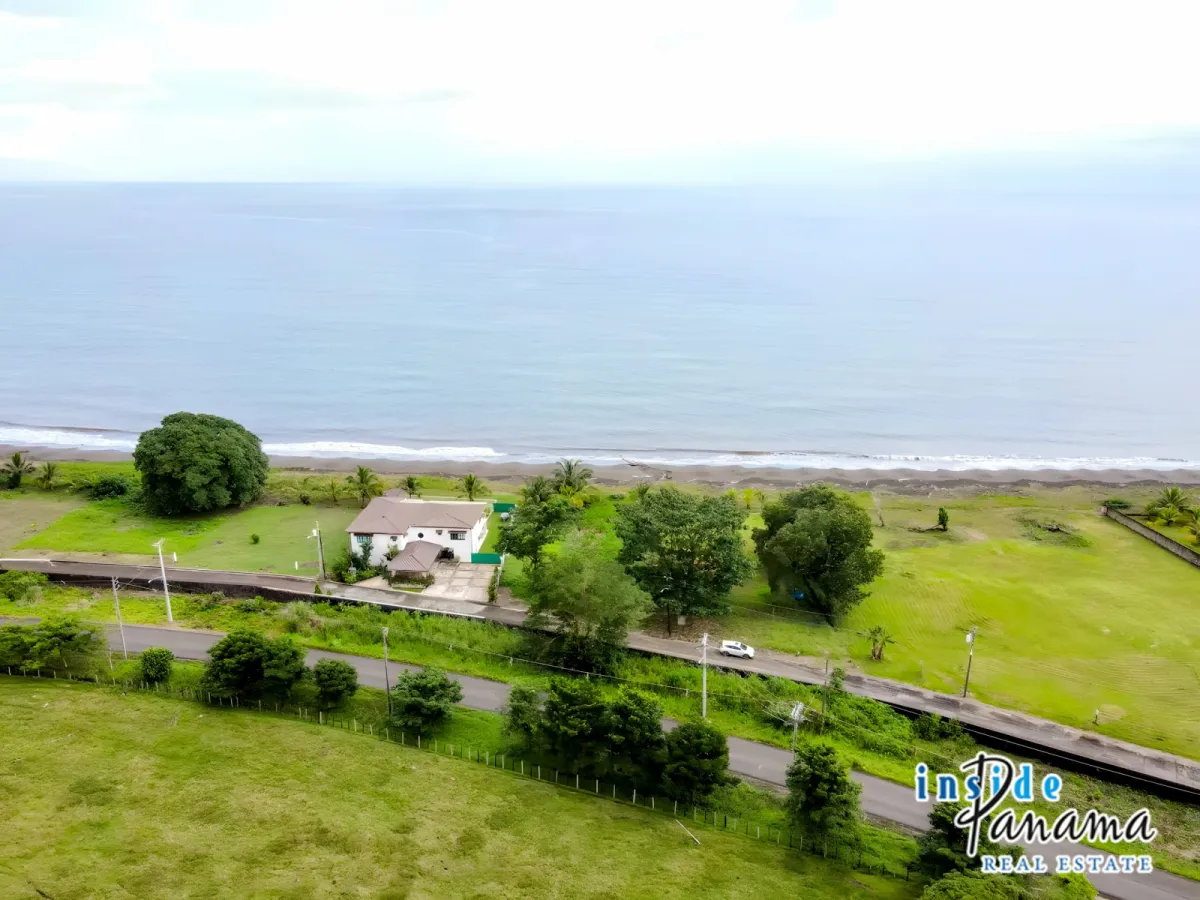 Beachfront Lot San Marino Portobelo Panama