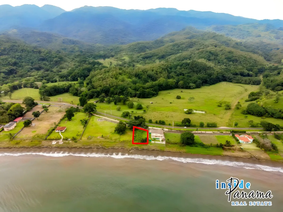 Beachfront Lot San Marino Portobelo Panama