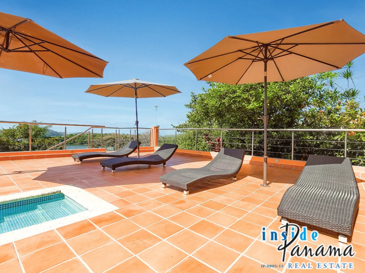 Luxury  Suite Lodge for Sale in Boca Chica Panama
