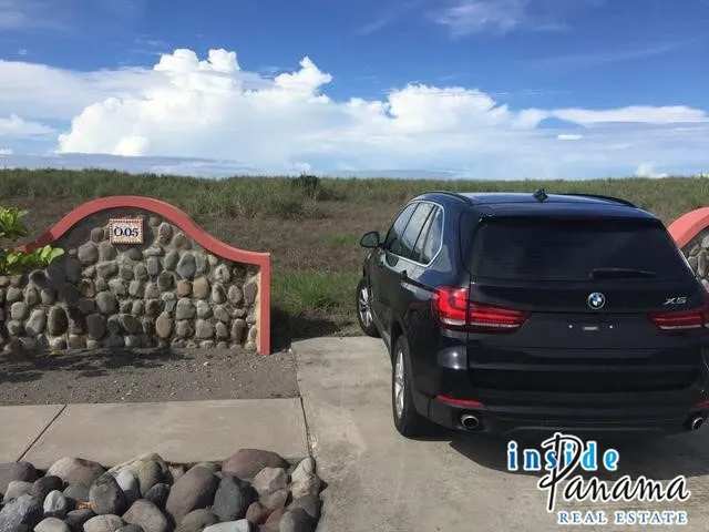 Titled Beach Land in La Barqueta