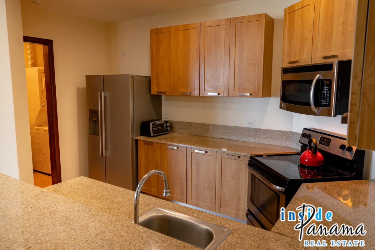 Ocean View Apartment in Coronado Golf Tower Panama