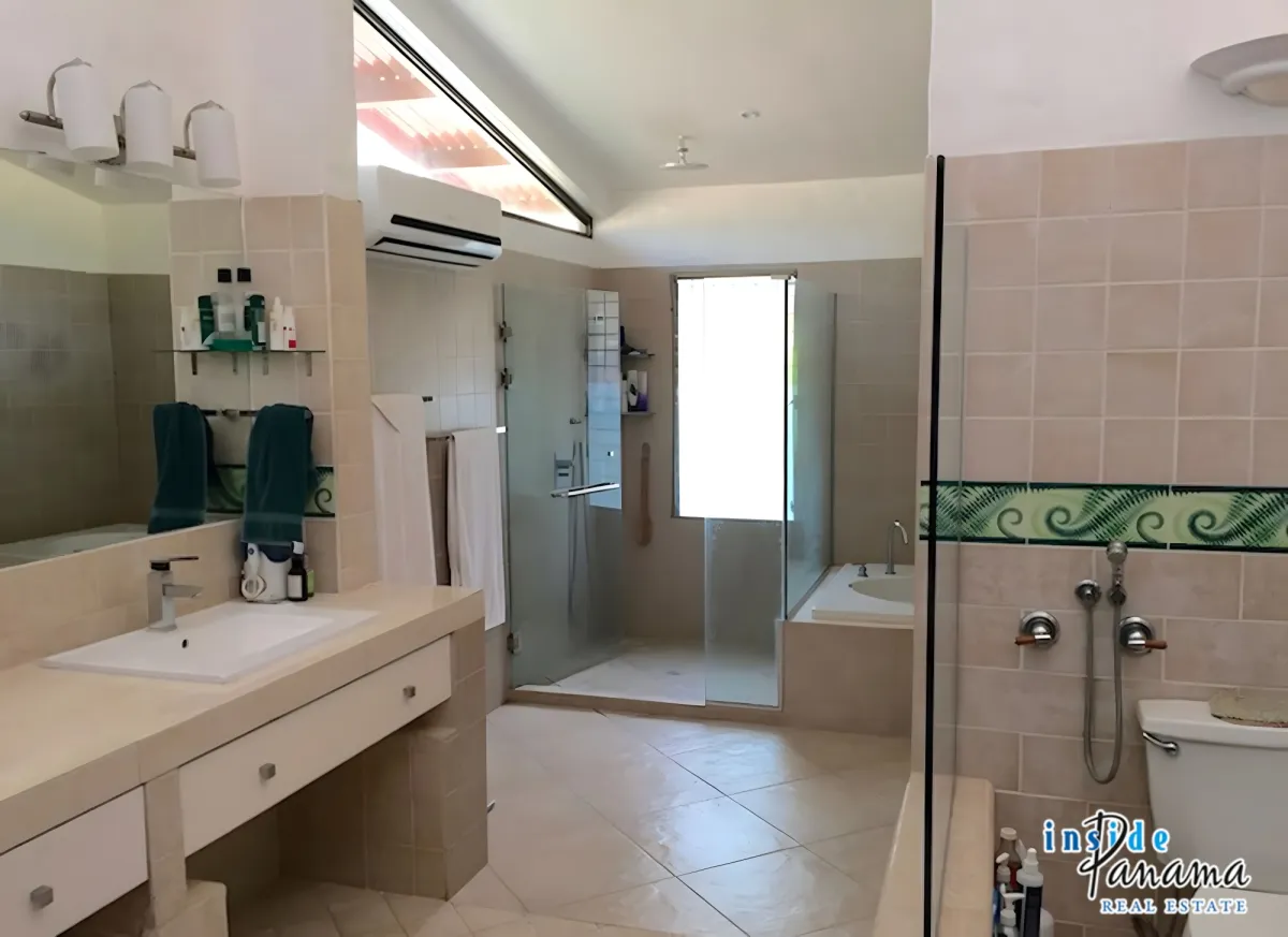 Hacienda Estate for Sale in San Carlos Panama