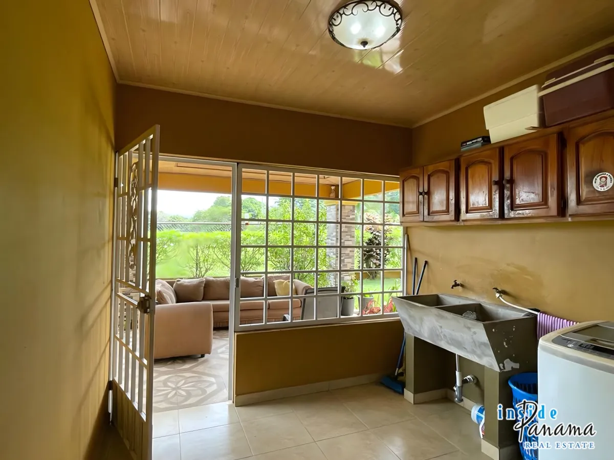 Beautiful House in Dolega near David Panama