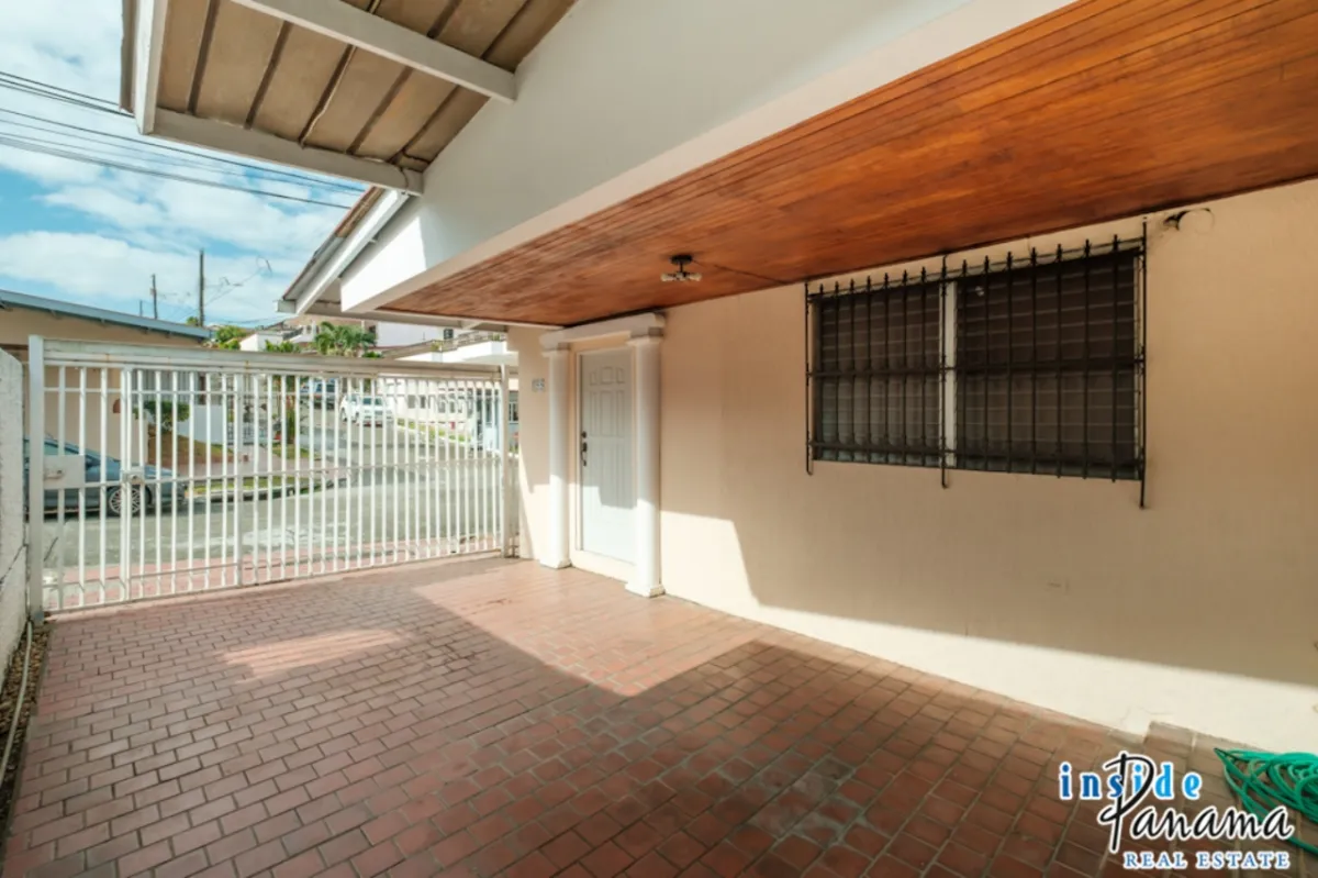 House in Betania Villa de las Fuentes Panama City