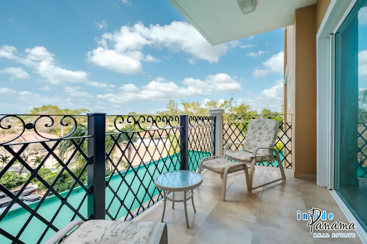 Spacious Two Bedroom Condo for Sale in Coronado Panama