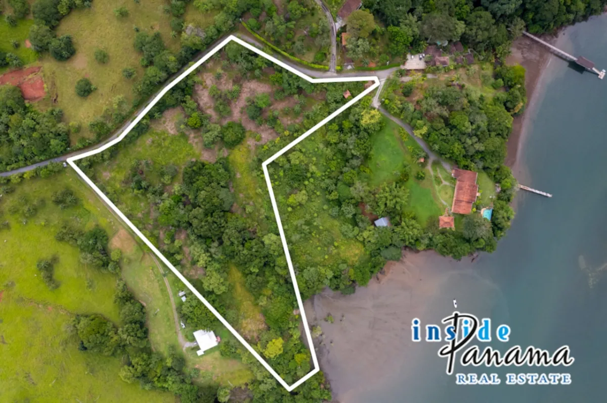8 Acre Beachfront Property for Luxury Development in Boca Chica Panama