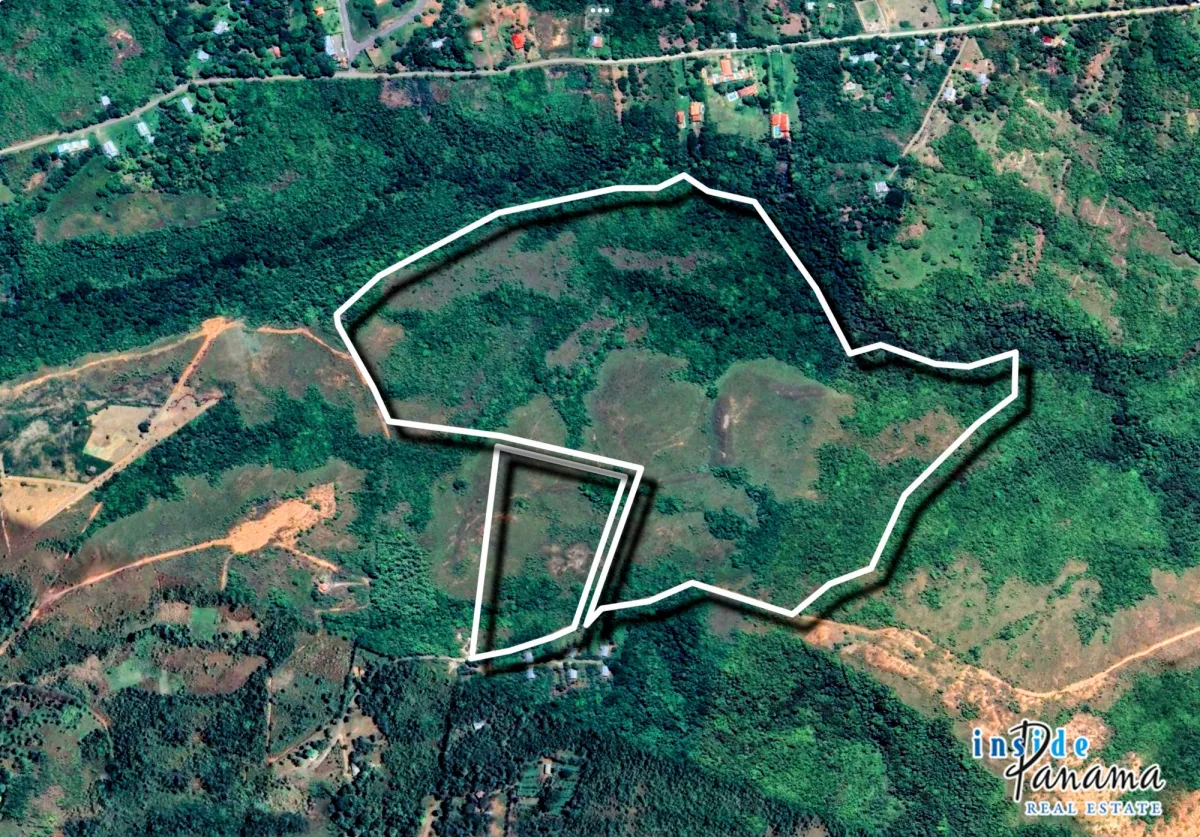 Ocean View Riverfront Land in San Carlos Panama