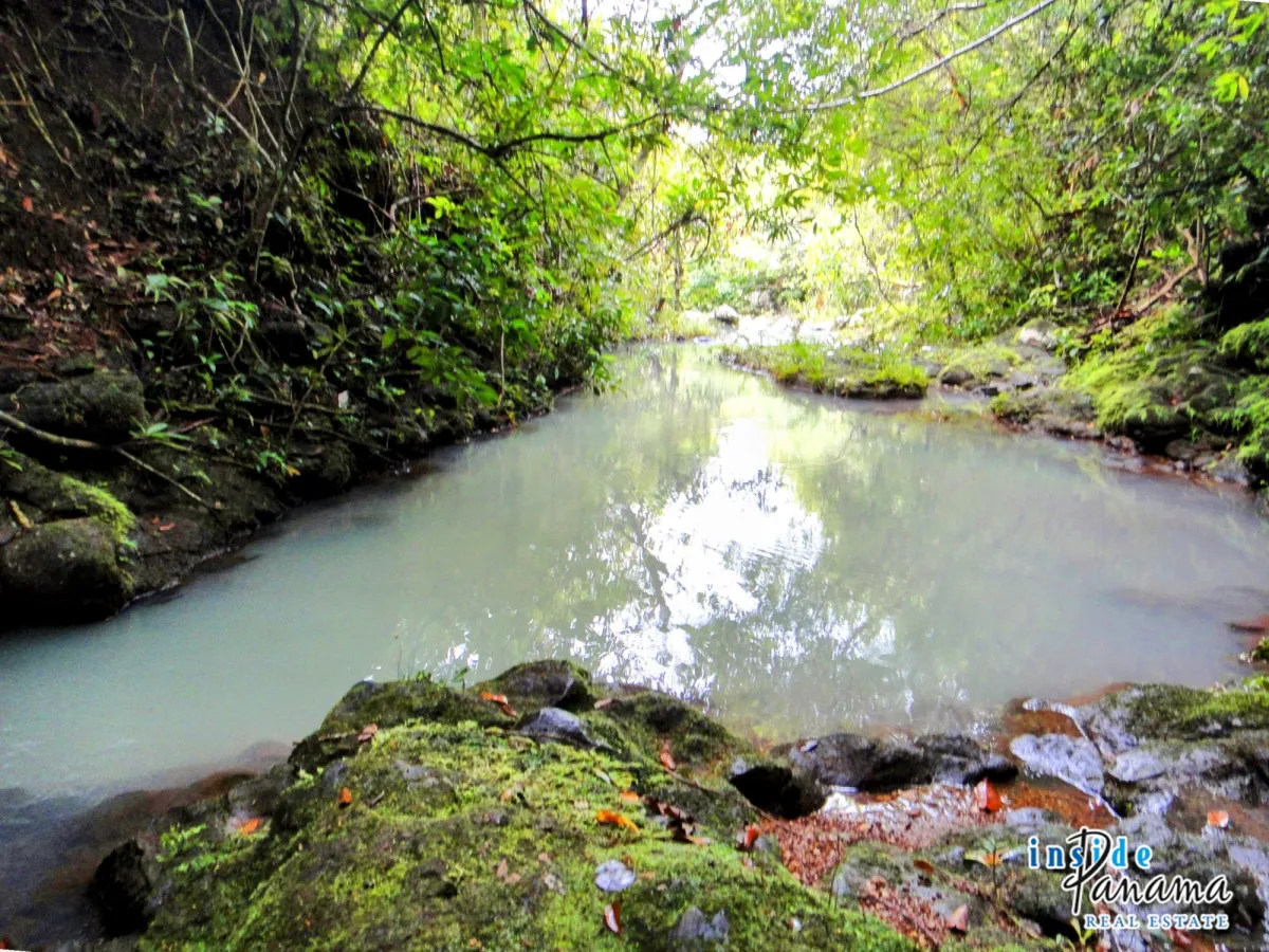 Ocean View Riverfront Land in San Carlos Panama