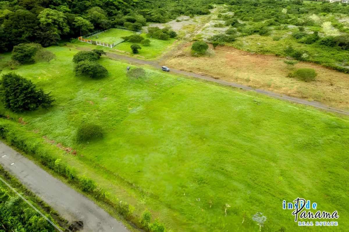 Mountain View Lot in Residencial Brisas de Volcan Chiriqui Panama