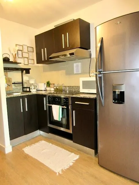 Fully furnished 2-bedroom Apartment