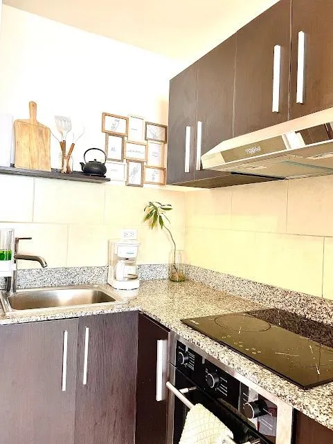 Fully furnished 2-bedroom Apartment