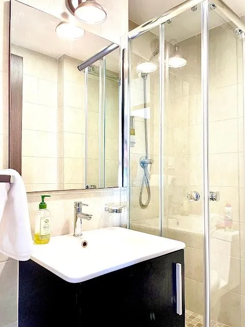 Fully furnished 2-bedroom Apartment