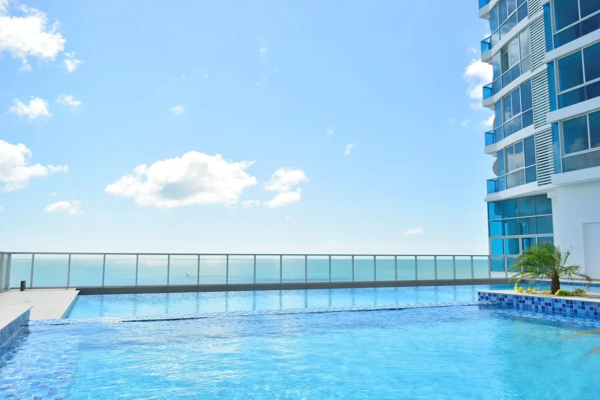 Exquisite 2 bedroom 2 bath oceanfront condo