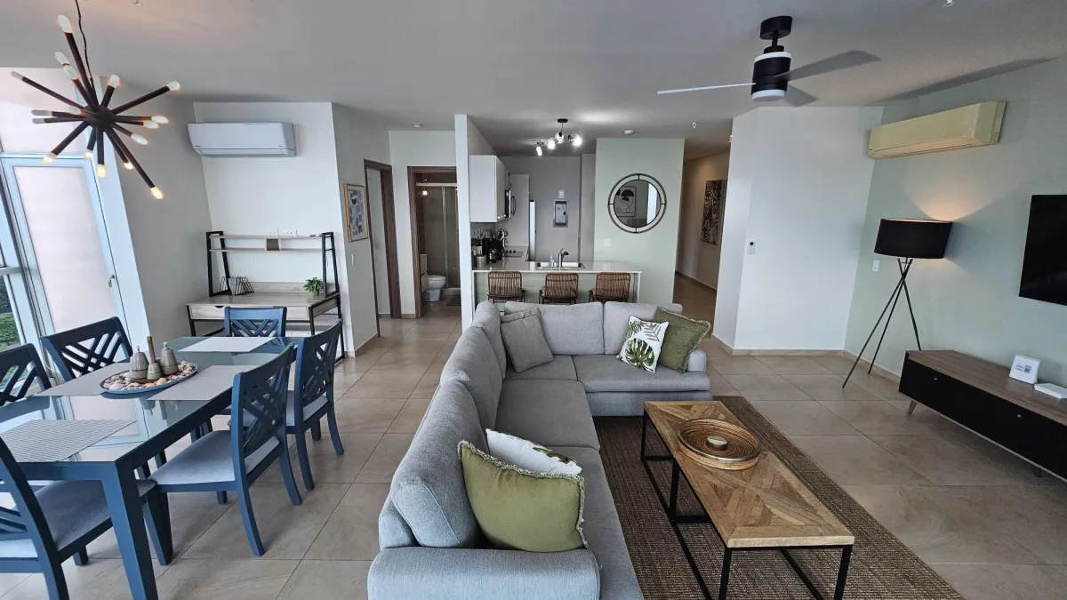 Exquisite 2 bedroom 2 bath oceanfront condo