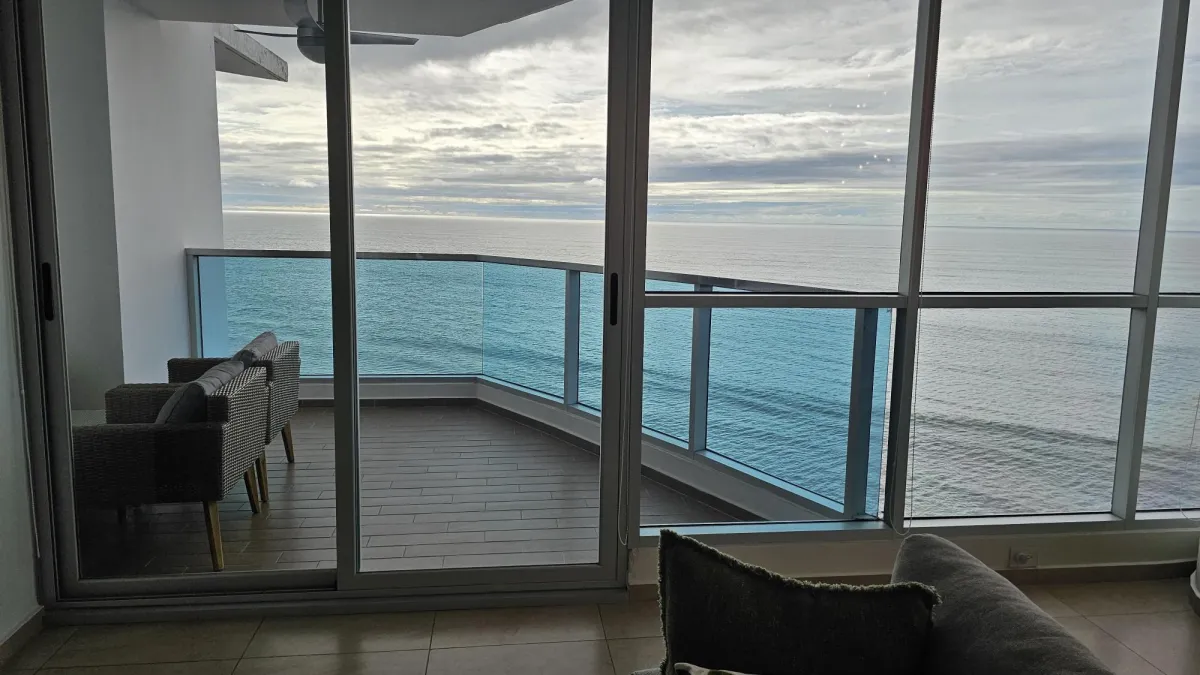 Exquisite 2 bedroom 2 bath oceanfront condo