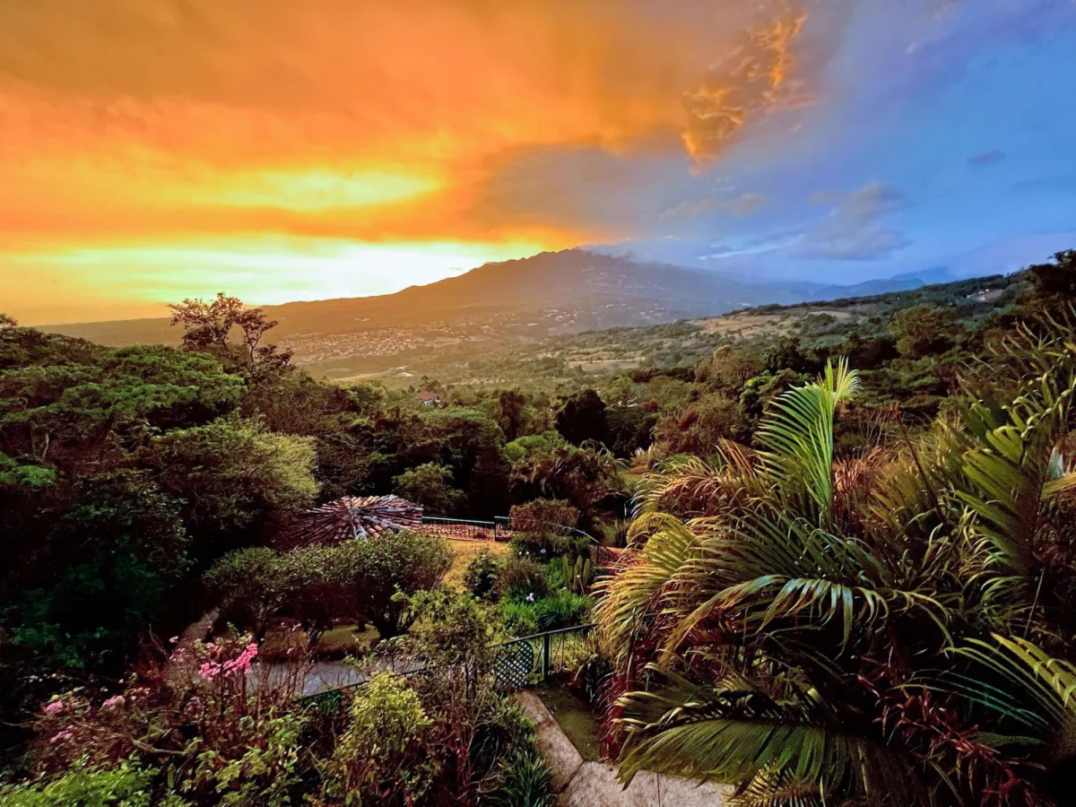 Rare Mountain Estate &amp; Development Land in Boquete