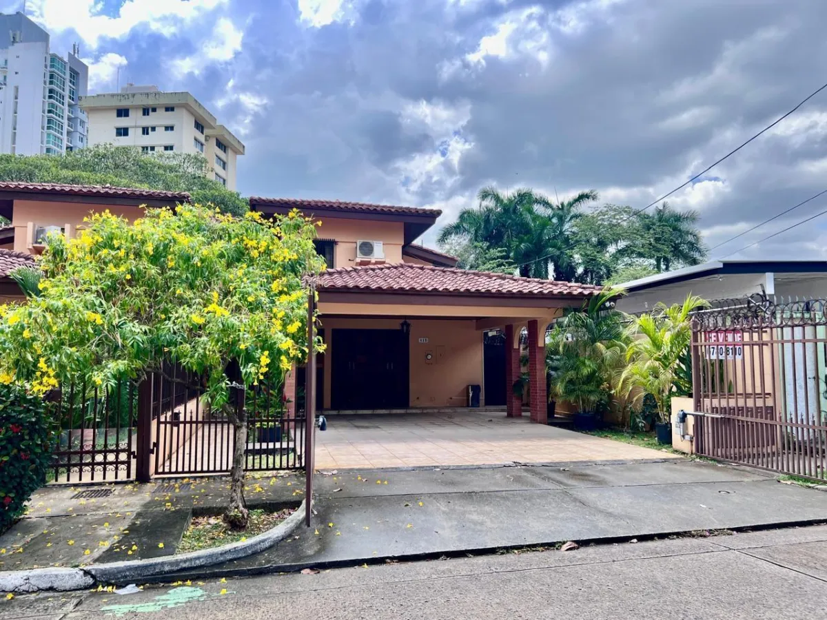 For Sale, Duplex, located in La Loma, Hato Pintado