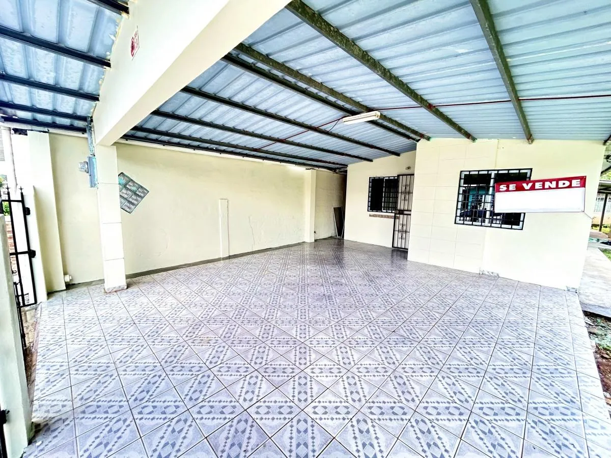 For sale in Residencial Nuevo Arraij&aacute;n