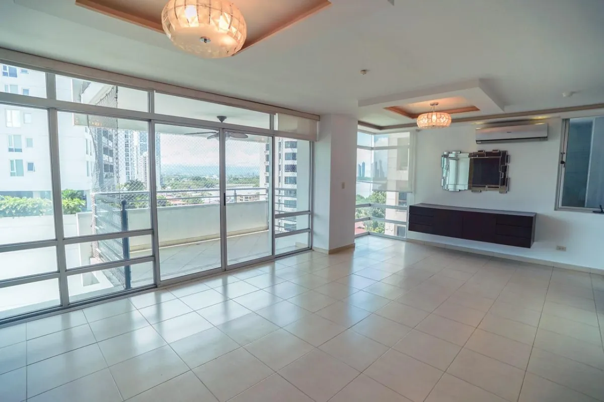 Apartment in Coco del Mar