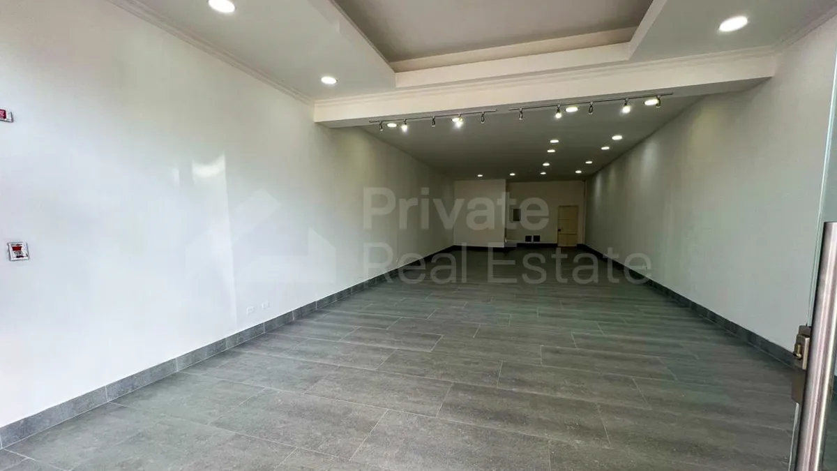 Commercial Plaza Gallery