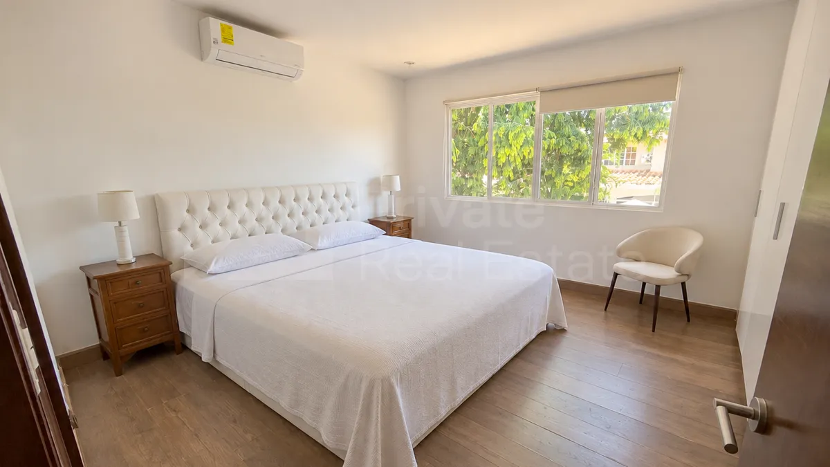 Sale of House in Costa Bay, Costa del Este