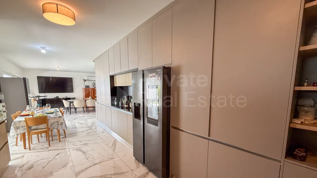 Sale of House in Costa Bay, Costa del Este
