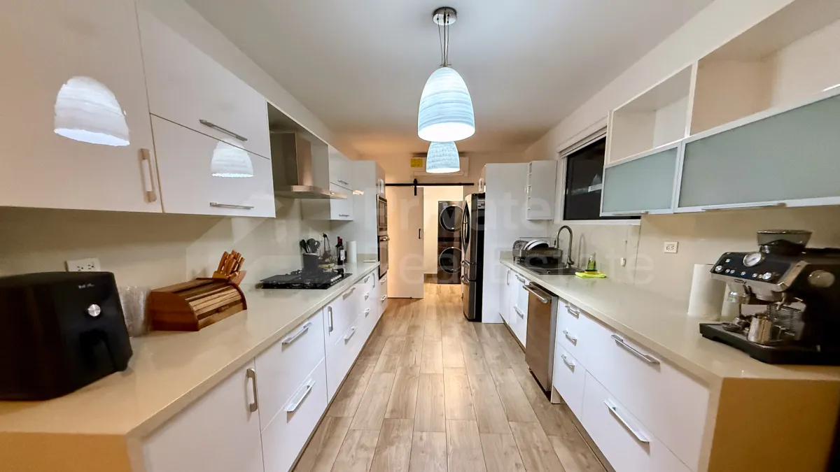 House for Sale in Costa Bella, Costa del Este