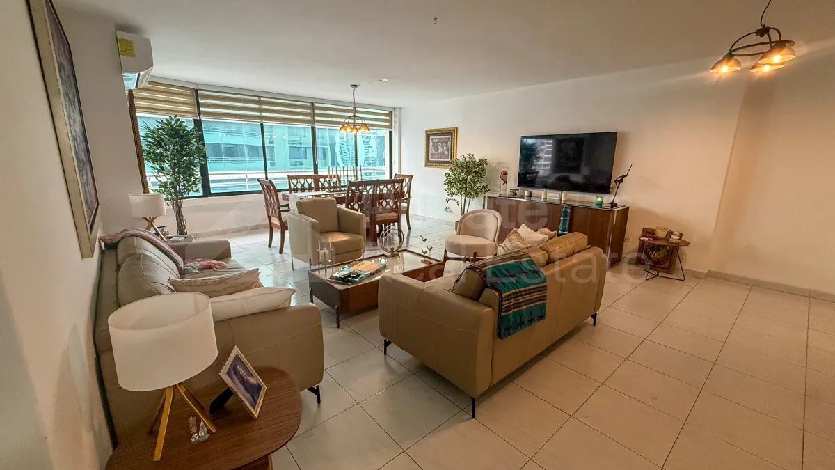 Apartment for sale in Obarrio