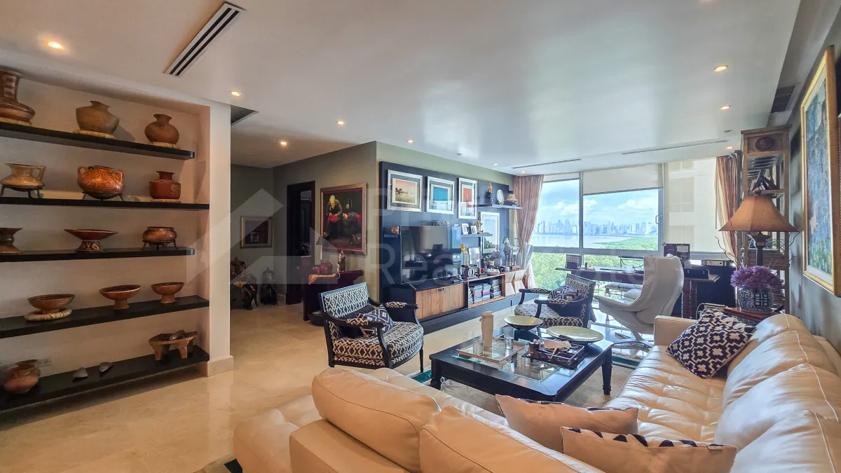 Apartment for sale in Costa del Este