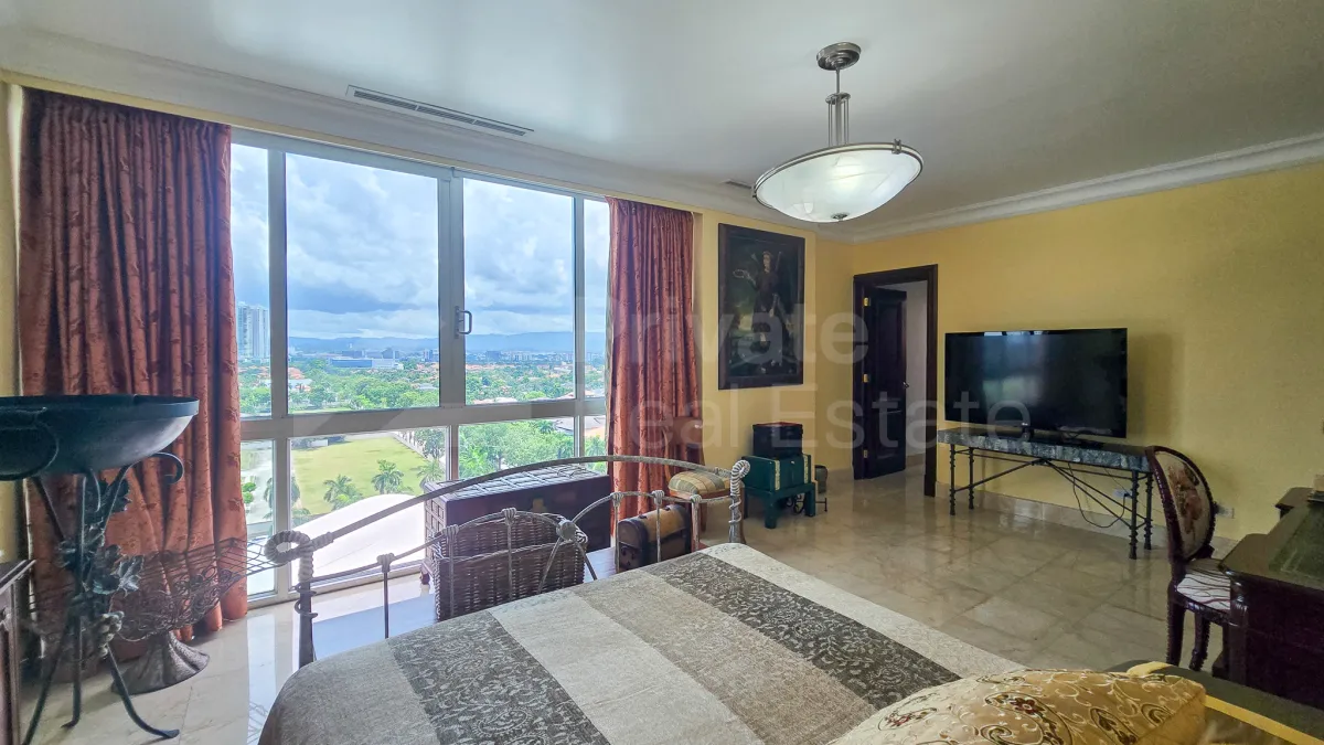 Apartment for sale in Costa del Este