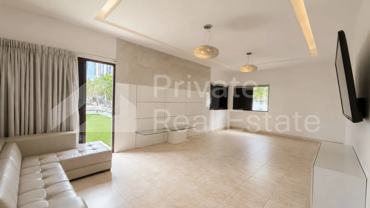 Se Vende casa en Paseo del parque Costa del Este