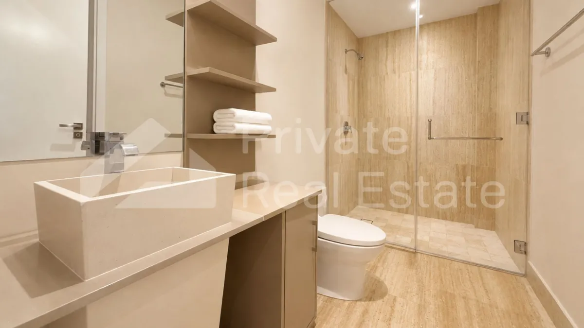 Ground Floor Apartment for Sale in Buenaventura