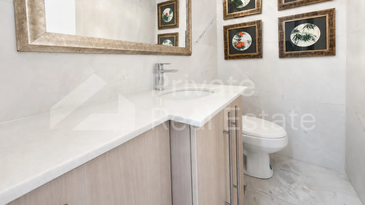 квартира в Balboa Avenue на продажу