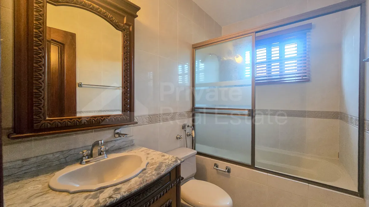 House for Sale Costa Bay Costa del Este