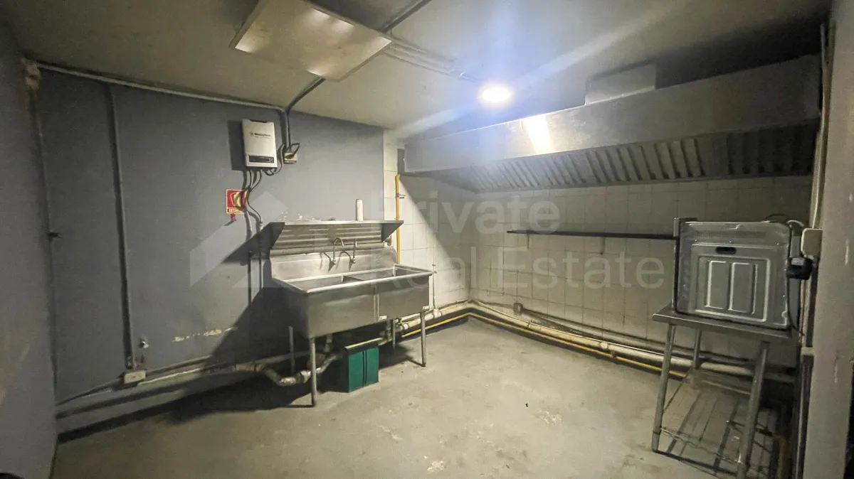 Commercial Space for Rent in Old Town