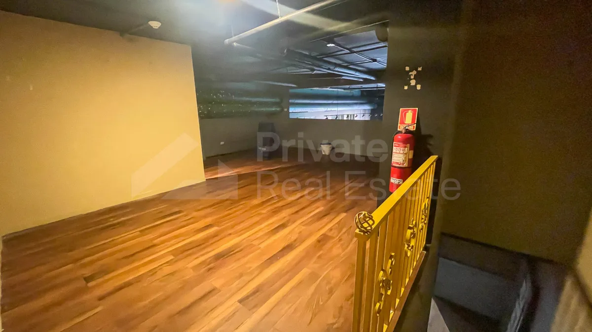 Commercial Space for Rent in Old Town