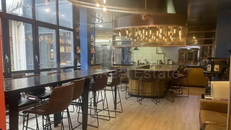 Commercial Space for Rent in Old Town