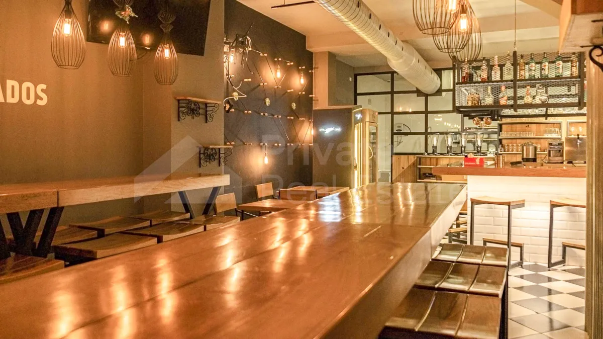 Commercial Space for Rent in Casco Antiguo