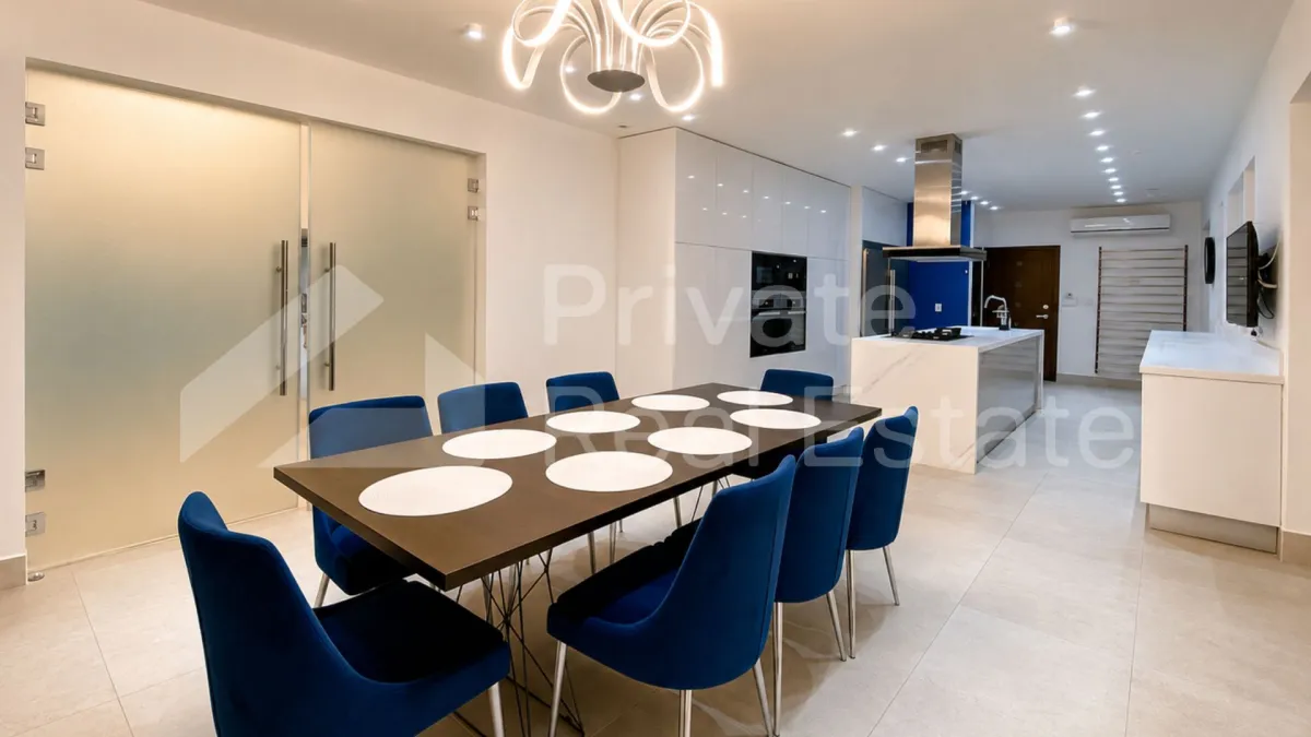 Se vende Casa en Altos del Golf