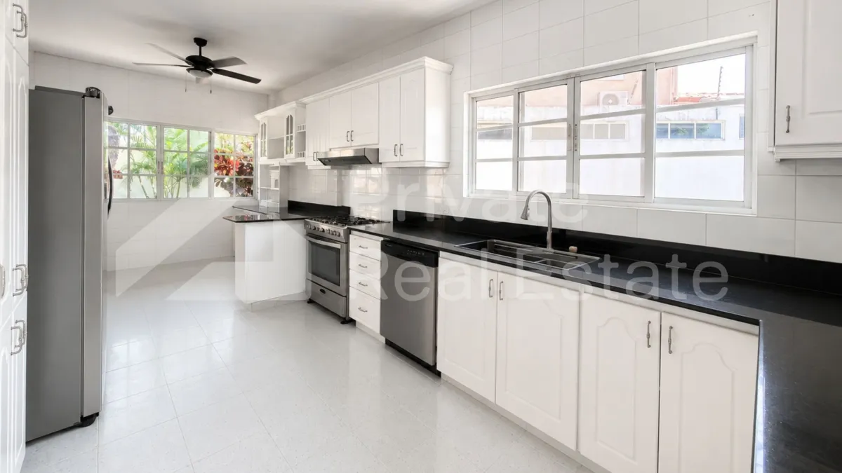 Apartment for sale in Costa del Este