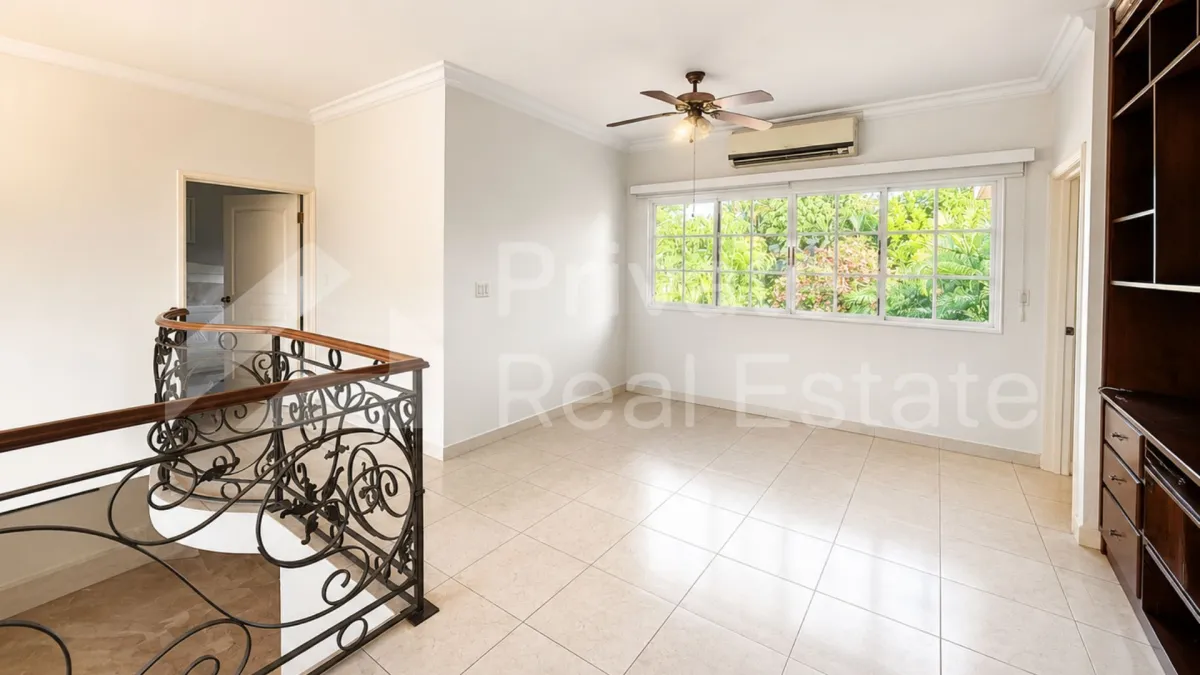 Apartment for sale in Costa del Este