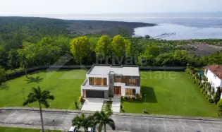 Terrain à bâtir à Costa del Este à vendre